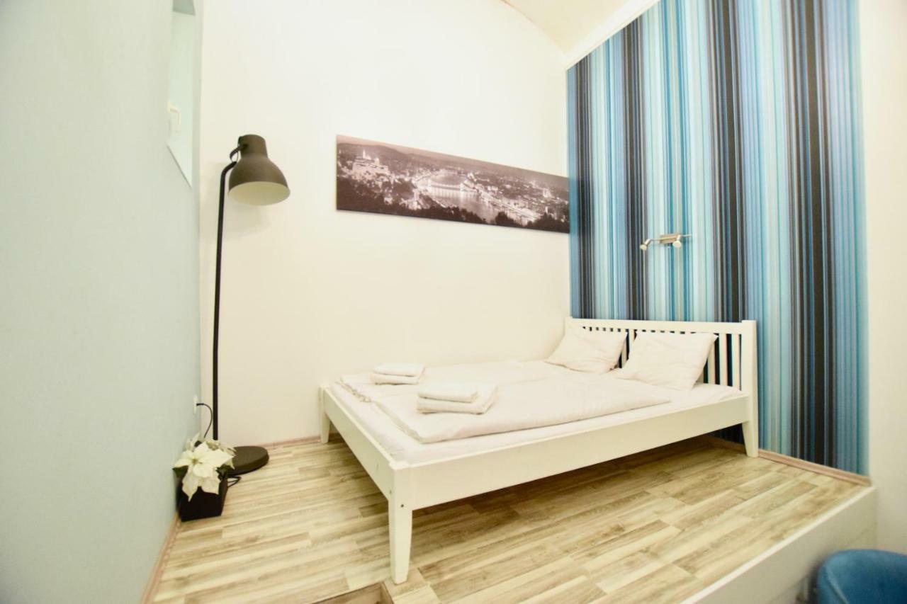 Standard Apartment By Hi5 - Steindl Street Budapest Eksteriør bilde
