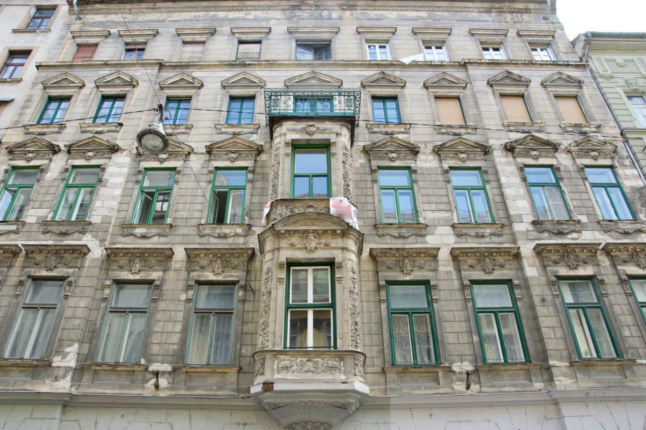 Standard Apartment By Hi5 - Steindl Street Budapest Eksteriør bilde