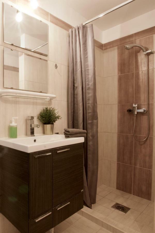 Standard Apartment By Hi5 - Steindl Street Budapest Eksteriør bilde